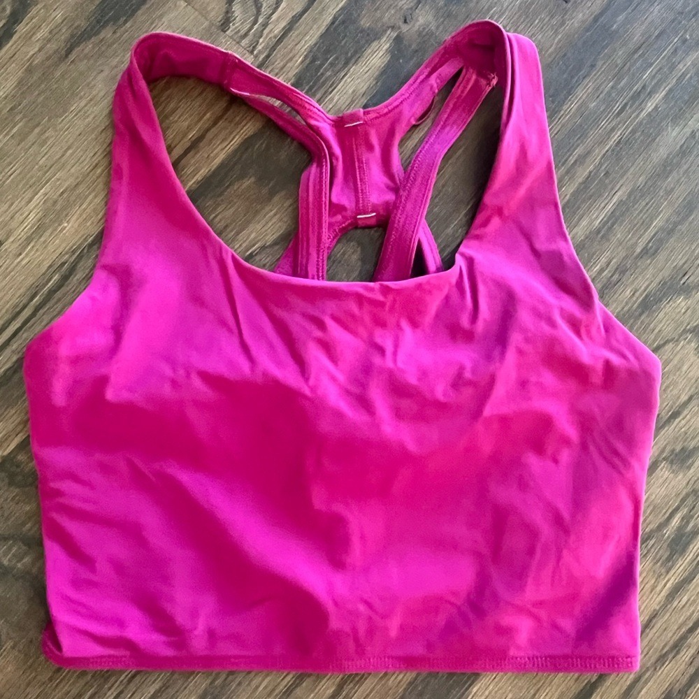 Lululemon Stash It Bra Ripened Raspberry Pink Medium Support B/C Cup Size 4